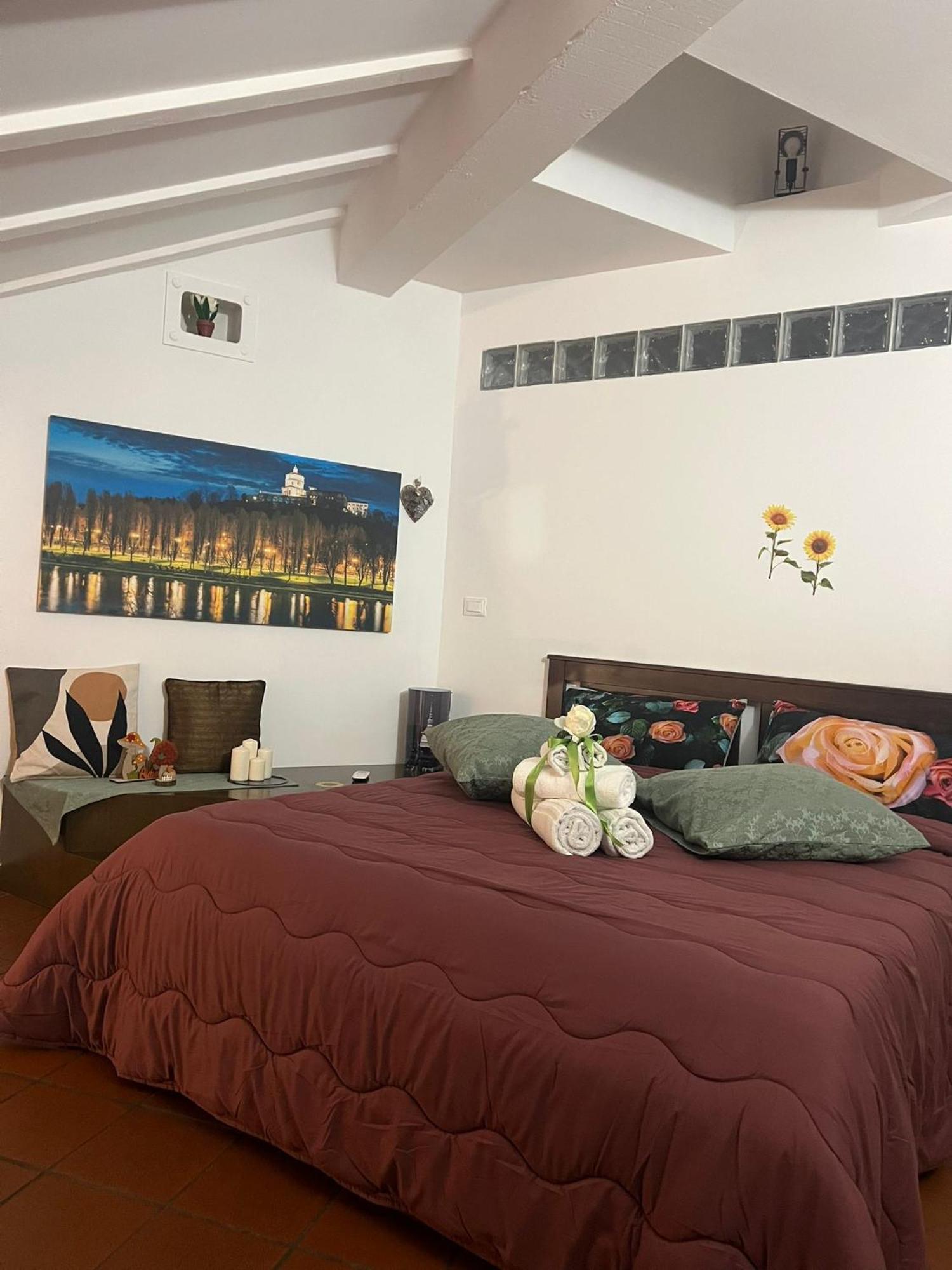 Historic Center Via Po Apartment Turin Bagian luar foto